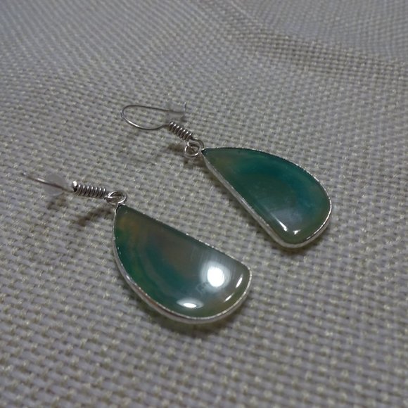 Feminine "GREEN BOTSWANA AGATE" Handmade Sterling Dangle Earrings #540B - Picture 1 of 3